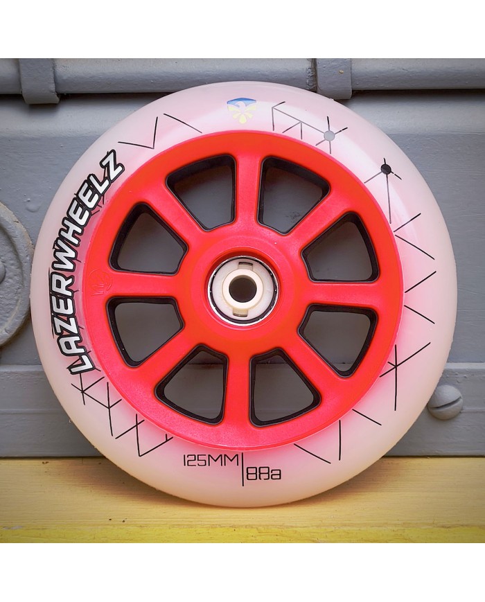 FLYING EAGLE - LAZERWHEELZ LED RED 125mm 88A FLYING EAGLE - LAZERWHEELZ LED RED 125mm 88A