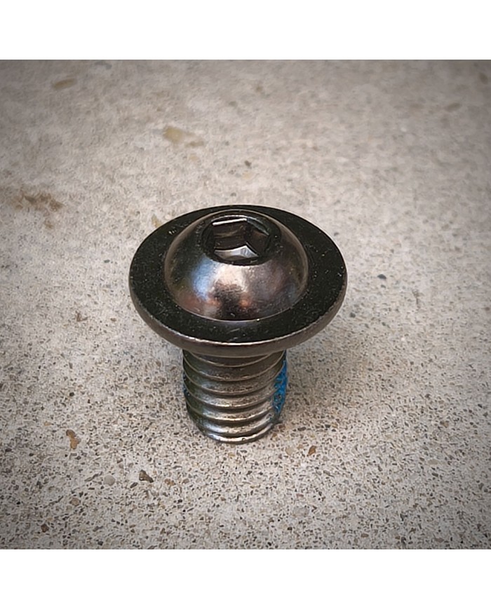 FR SKATES - MOUNTING SCREW M8 FR1-FR2-FR3