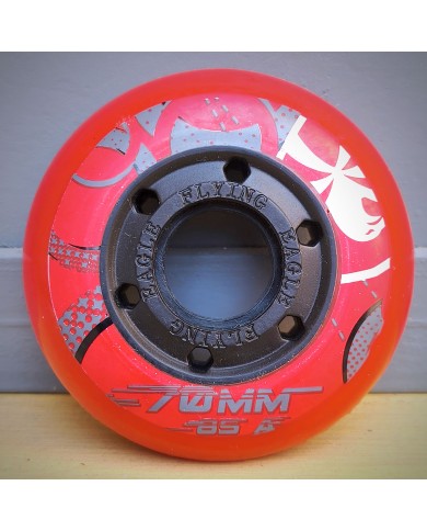 FLYING EAGLE - RUEDA JUNIOR 70mm. 85A FLYING EAGLE - RUEDA JUNIOR 70mm. 85A
